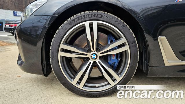 BMW 7-Series M760Li xDrive — пробег 89 668 км — фото 5 из 5