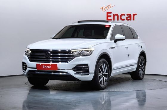 Volkswagen Touareg 3.0 TDI Prestige — пробег 40 359 км — фото 1 из 5