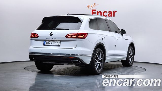 Volkswagen Touareg из Кореи Encar