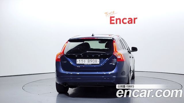 Volvo V60 из Кореи Encar
