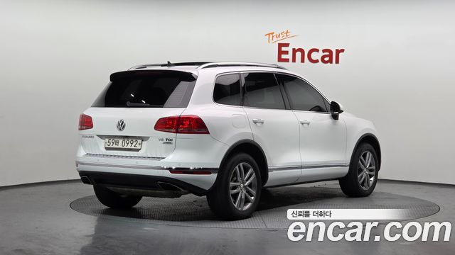 Volkswagen Touareg из Кореи Encar