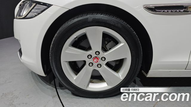 Jaguar XF из Кореи Encar