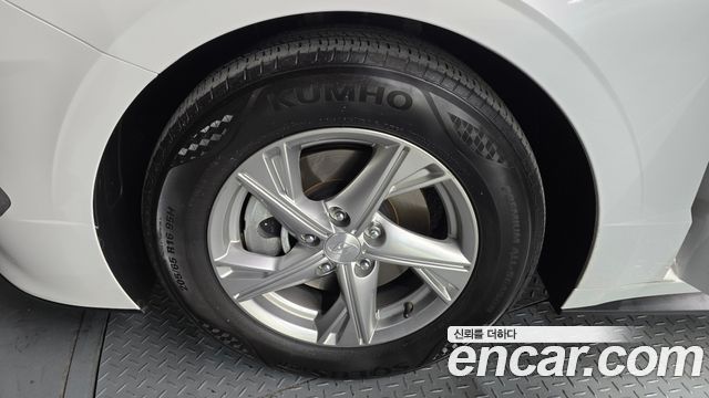 Hyundai Sonata 2.0 Premium — пробег 77 056 км — фото 5 из 5