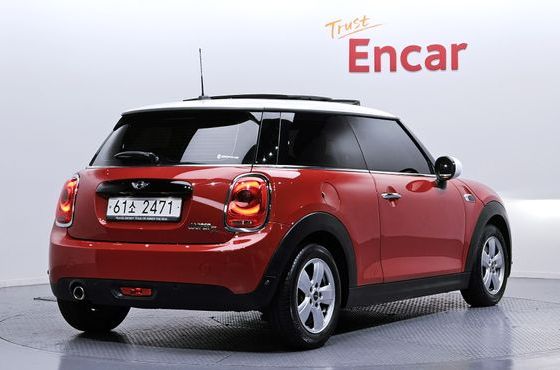 Mini Cooper Standard 3rd — пробег 167 587 км — фото 2 из 5
