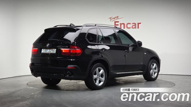 BMW X5 xDrive 30si — пробег 235 324 км — фото 2 из 5