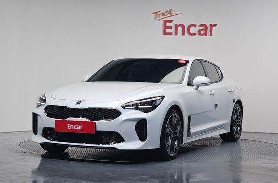 Kia Stinger 2.5 Platinum — пробег 35 892 км — фото 1 из 5