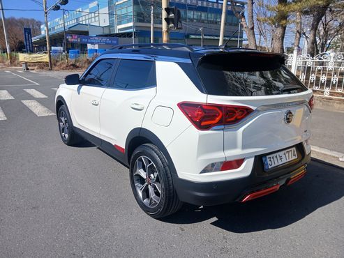 Ssangyong KORANDO Gasoline 1.5 2WD R-Plus — пробег 121 000 км — фото 4 из 5