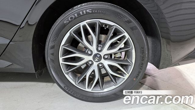 Kia K5 из Кореи Encar