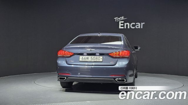 Hyundai Genesis из Кореи Encar