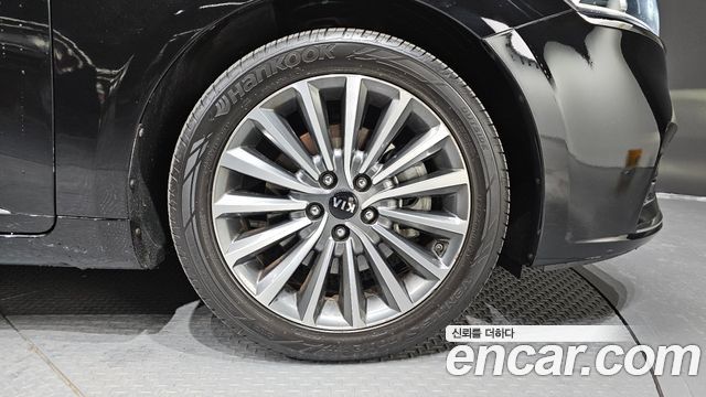 Kia K7 2.2 Diesel Limited Edition — пробег 180 506 км — фото 5 из 5
