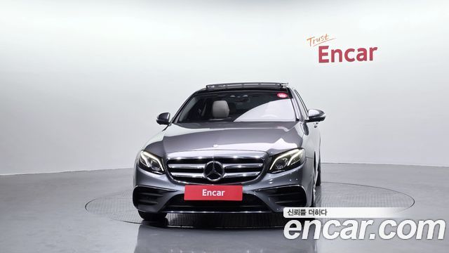 Mercedes-Benz E-Class из Кореи Encar