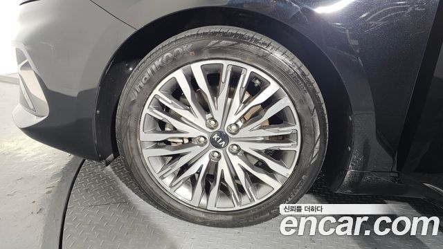 Kia K7 из Кореи Encar
