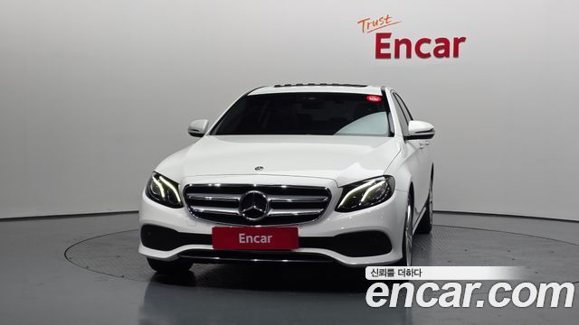 Mercedes-Benz E-Class из Кореи Encar