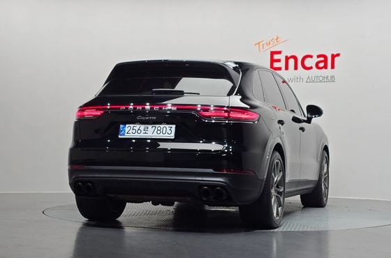 Porsche Cayenne 3.0 PLATINUM EDITION — пробег 49 106 км — фото 4 из 5