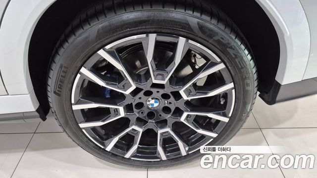 BMW X6 xDrive40i M Sport — пробег 9 700 км — фото 5 из 5