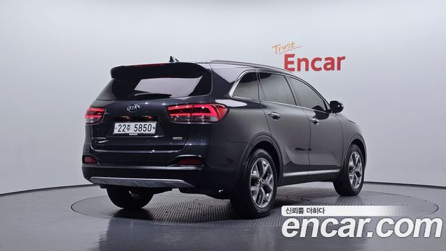 Kia Sorento Diesel 2.0 2WD Prestige — пробег 150 451 км — фото 2 из 5