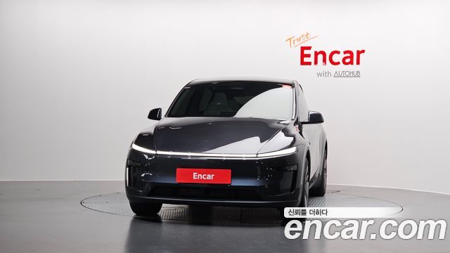 Tesla Model Y Long Range AWD — пробег 5 101 км — фото 3 из 5