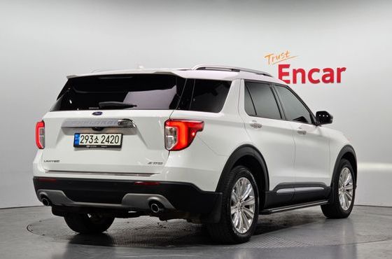 Ford Explorer 2.3 LimIted 4WD — пробег 54 513 км — фото 2 из 5