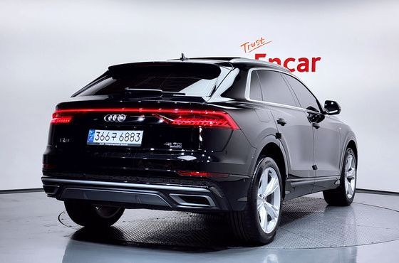 Audi Q8 45 TDI Quattro Premium — пробег 38 175 км — фото 2 из 5