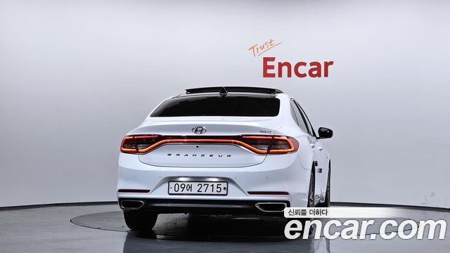 Hyundai Grandeur Exclusive Special — пробег 117 464 км — фото 4 из 5