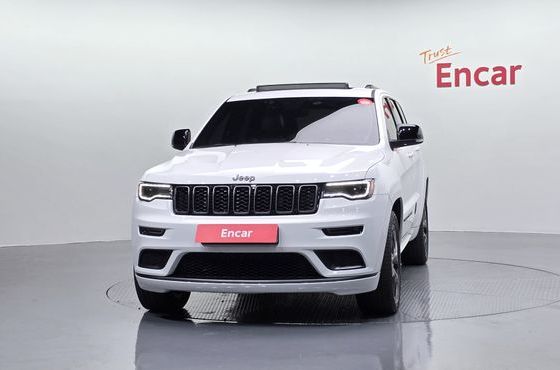 Jeep Cherokee 3.6 Limited-X WK2 — пробег 38 830 км — фото 3 из 5