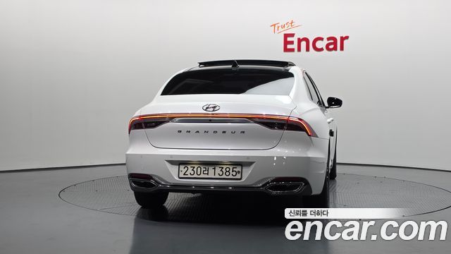 Hyundai Grandeur из Кореи Encar