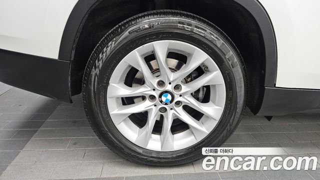 BMW X1 xDrive 20d — пробег 116 621 км — фото 5 из 5