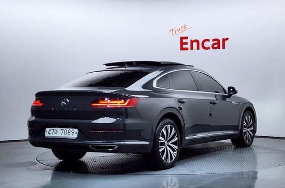 Volkswagen Arteon 2.0 TDI Premium — пробег 26 415 км — фото 2 из 5