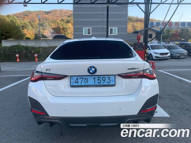 BMW i4 eDrive40 M Sports — пробег 48 000 км — фото 4 из 5