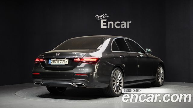 Mercedes-Benz E-Class E350 4MATIC AMG Line Edition — пробег 108 768 км — фото 2 из 5
