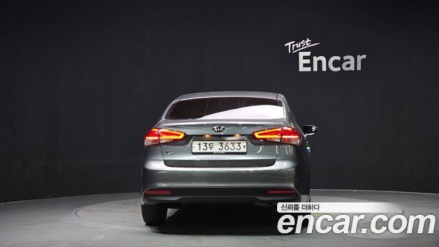 Kia K3 из Кореи Encar