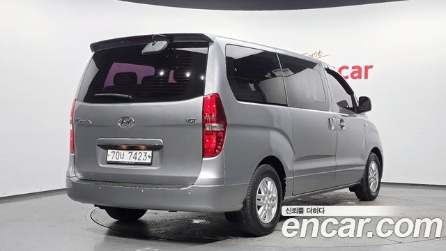 Hyundai Starex 12-Seater Wagon Modern — пробег 174 548 км — фото 2 из 5