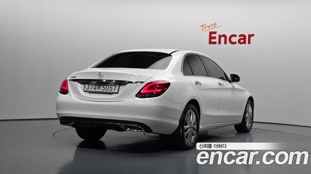 Mercedes-Benz C-Class из Кореи Encar