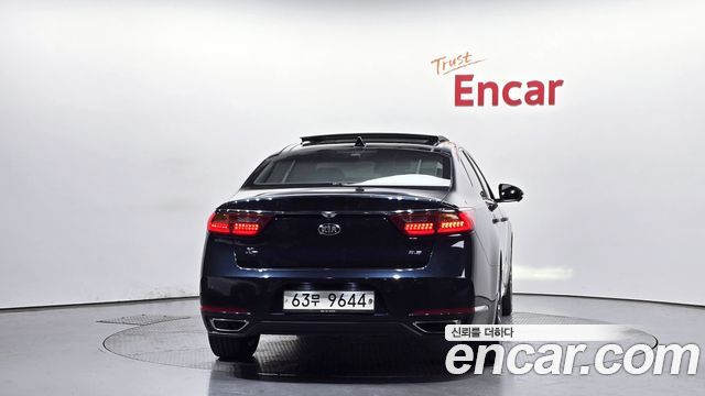 Kia K7 из Кореи Encar