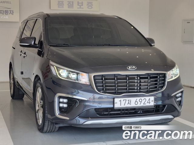Kia Carnival из Кореи Encar