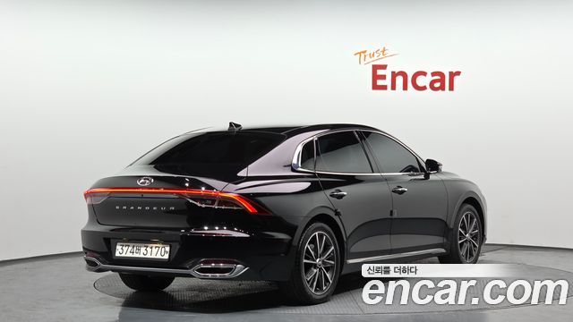 Hyundai Grandeur из Кореи Encar