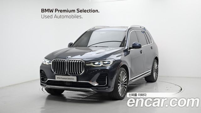 BMW X7 xDrive 40i Design Pure Excellence 6-Seater — пробег 86 079 км — фото 1 из 5