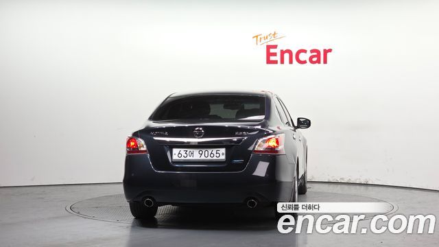 Nissan Altima 2.5 L33 — пробег 180 645 км — фото 4 из 5