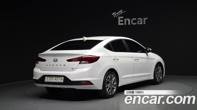 Hyundai AVANTE из Кореи Encar