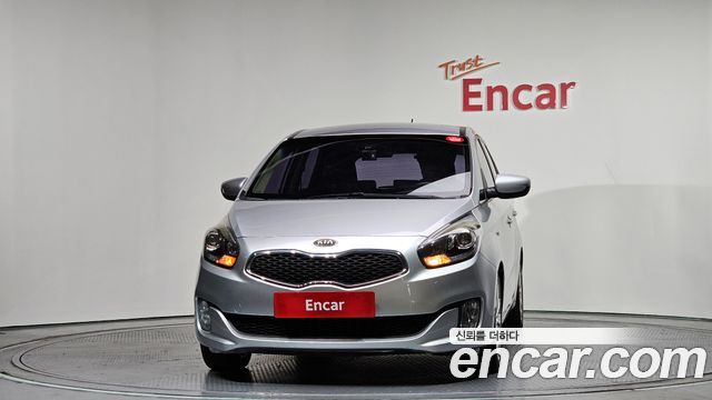 Kia Carens 2.0 LPi Luxury — пробег 208 713 км — фото 3 из 5