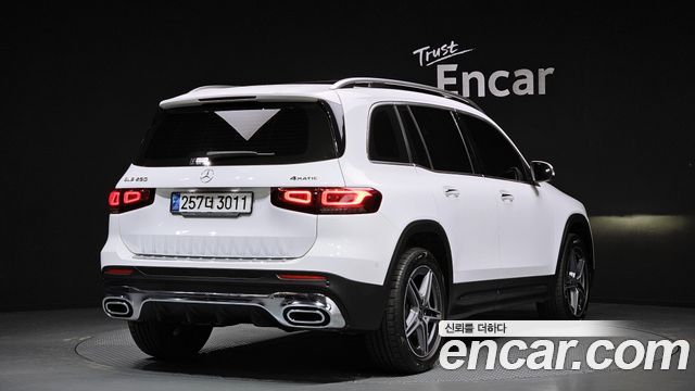 Mercedes-Benz GLB-Class из Кореи Encar