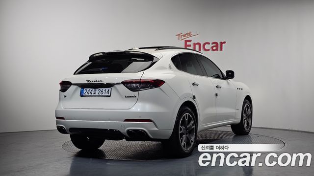 Maserati Levante 3.0 AWD GranSport — пробег 96 039 км — фото 2 из 5