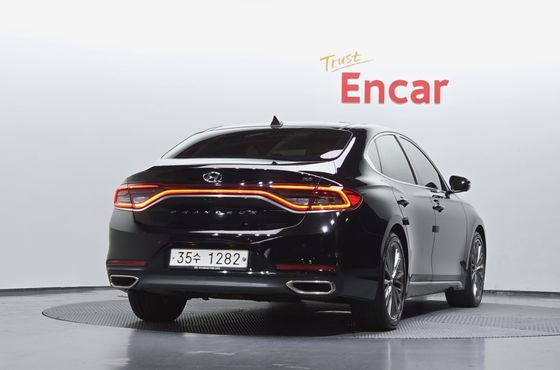 Hyundai Grandeur 3.0 Exclusive Special — пробег 109 140 км — фото 4 из 5