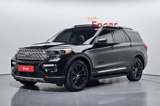 Ford Explorer 2.3 LimIted 4WD — пробег 66 447 км — фото 1 из 5