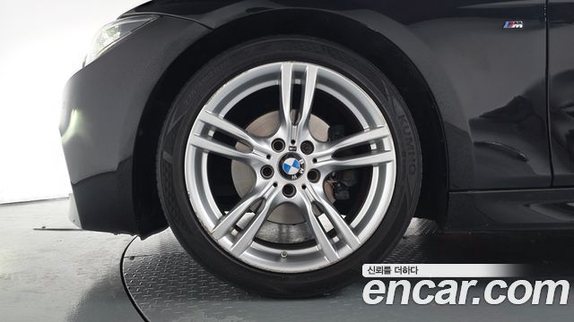 BMW 3-Series 330i M Sport — пробег 86 849 км — фото 5 из 5