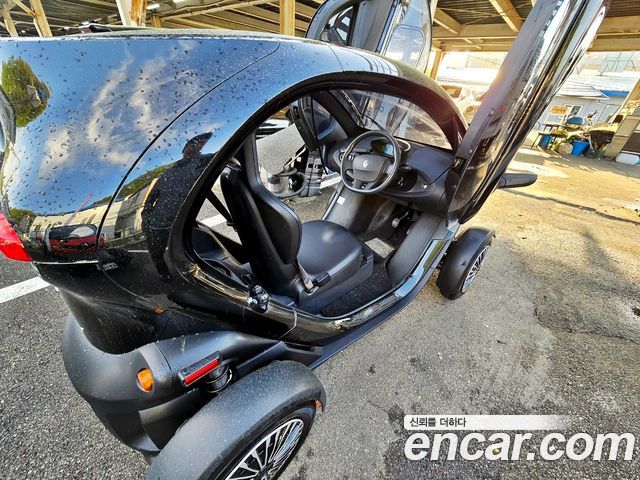 Renault (Samsung) Twizy из Кореи Encar
