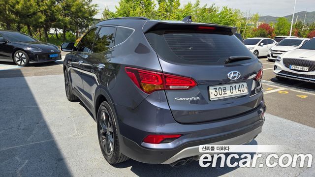 Hyundai Santafe Diesel 2.0 2WD 1 Million — пробег 121 559 км — фото 2 из 5