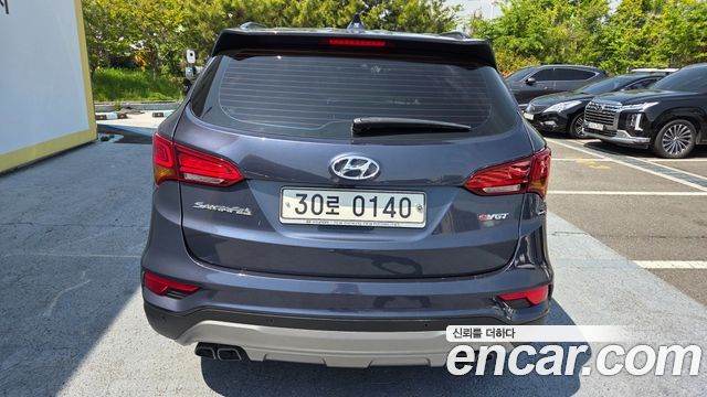 Hyundai Santafe Diesel 2.0 2WD 1 Million — пробег 121 559 км — фото 4 из 5