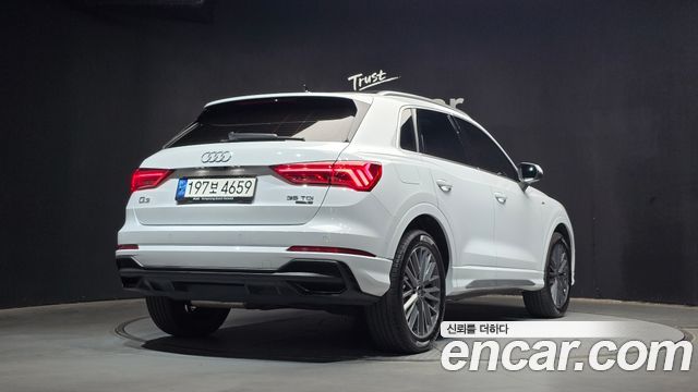 Audi Q3 35 TDI Quattro Premium — пробег 151 406 км — фото 2 из 5