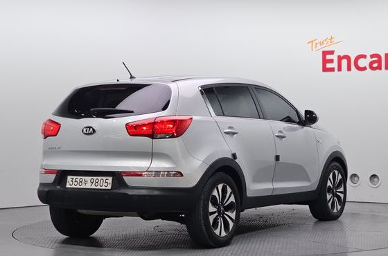 Kia Sportage Diesel 2WD Luxury — пробег 157 377 км — фото 2 из 5